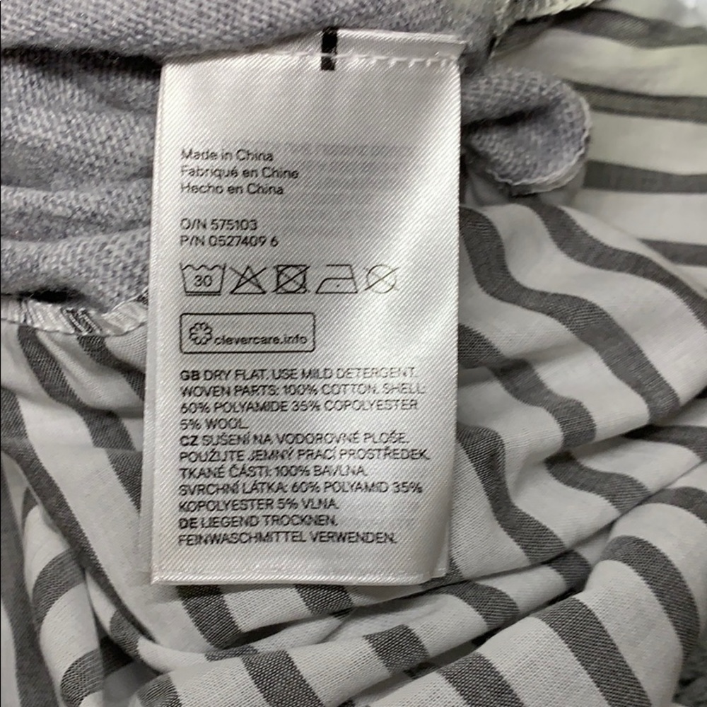 H&M Top - Picture 6 of 6